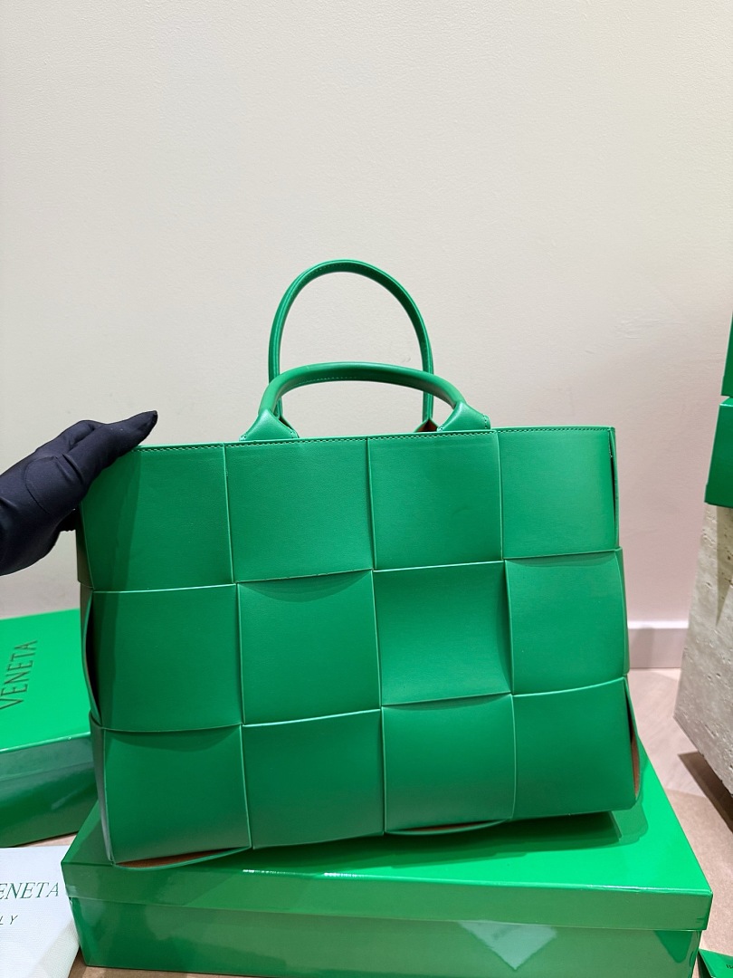 Bottega Veneta Arco Tote · ZT14239 — תמונה 13