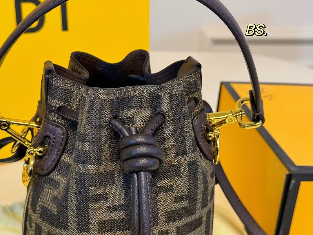 Fendi Mon Tresor · ZT13679 — תמונה 6