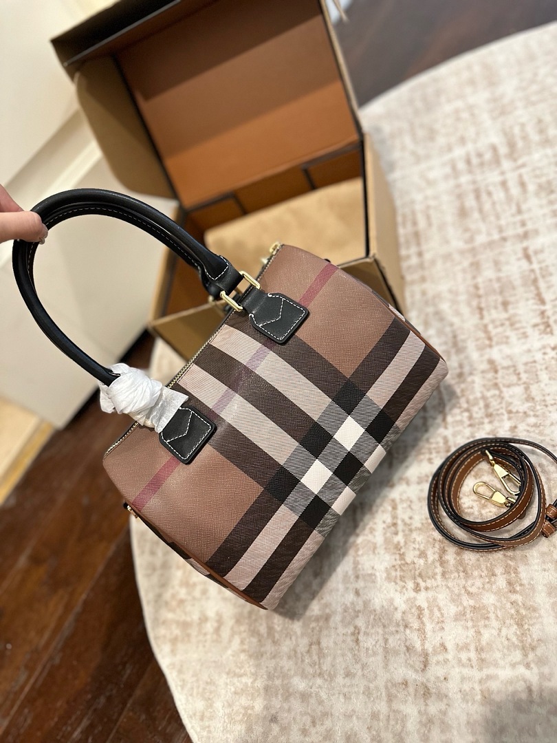 Burberry Check Bowling Bag · ZT13992 — תמונה 28