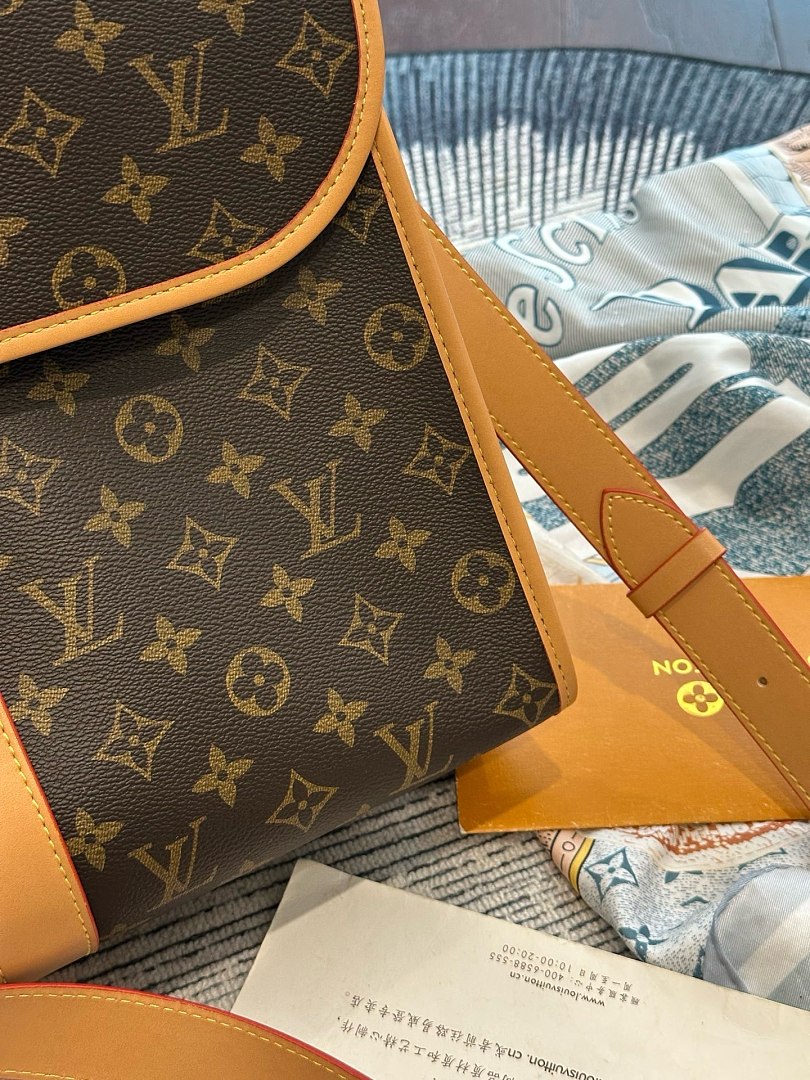 Louis Vuitton Saumur · ZT13996 — תמונה 6