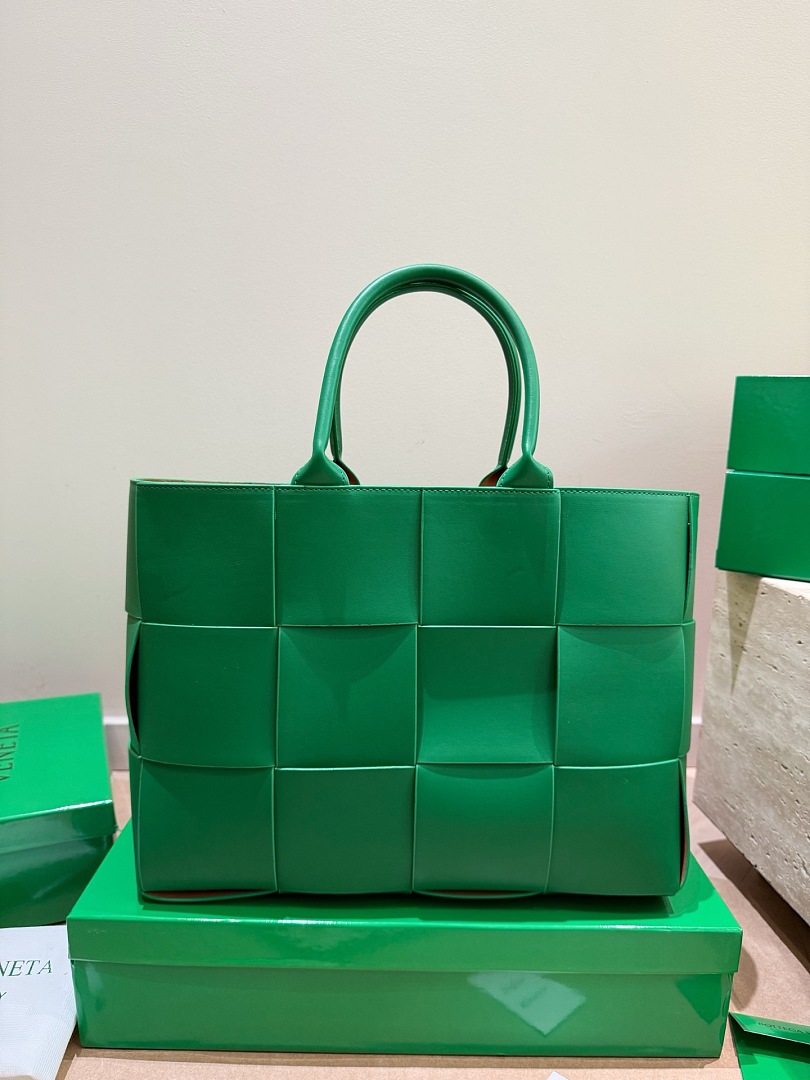 Bottega Veneta Arco Tote · ZT14239 — תמונה 14