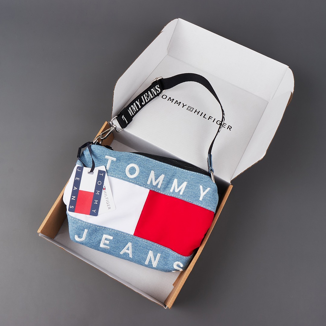 Tommy Hilfiger Tommy Jeans Denim Shoulder Bag · A3469 — תמונה 16