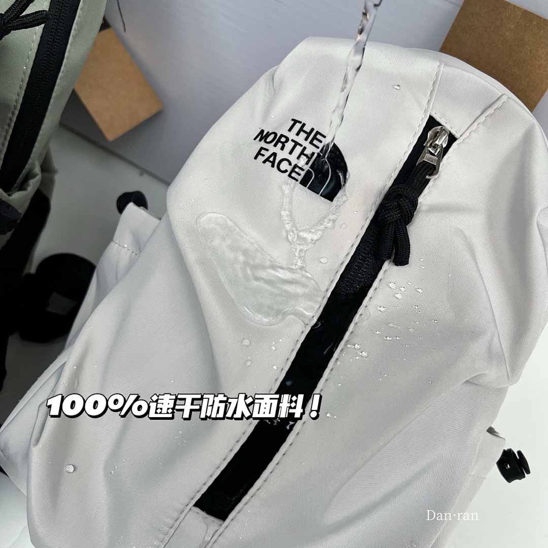 The North Face Vault Backpack · A2874 — תמונה 19