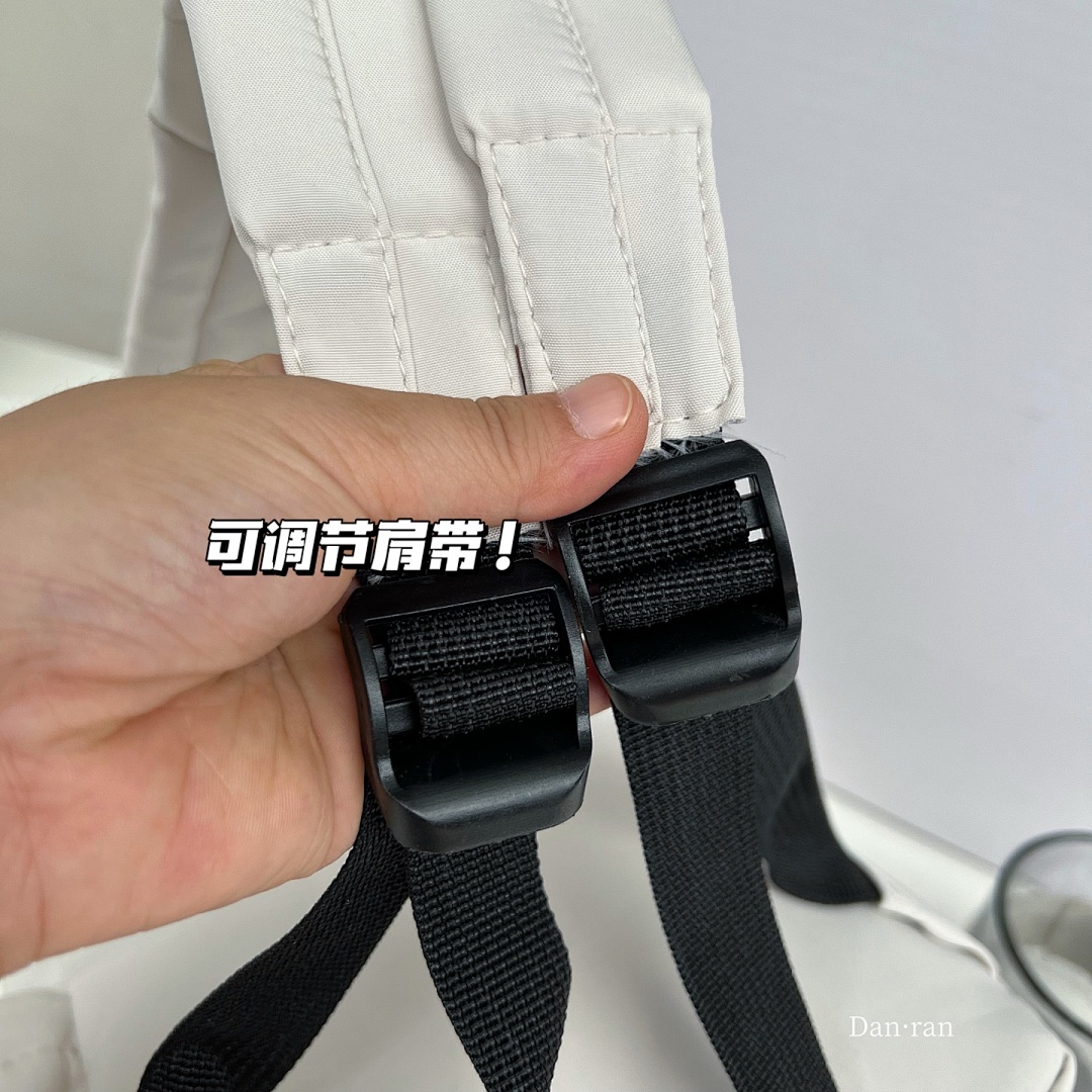 The North Face Vault Backpack · A2874 — תמונה 27
