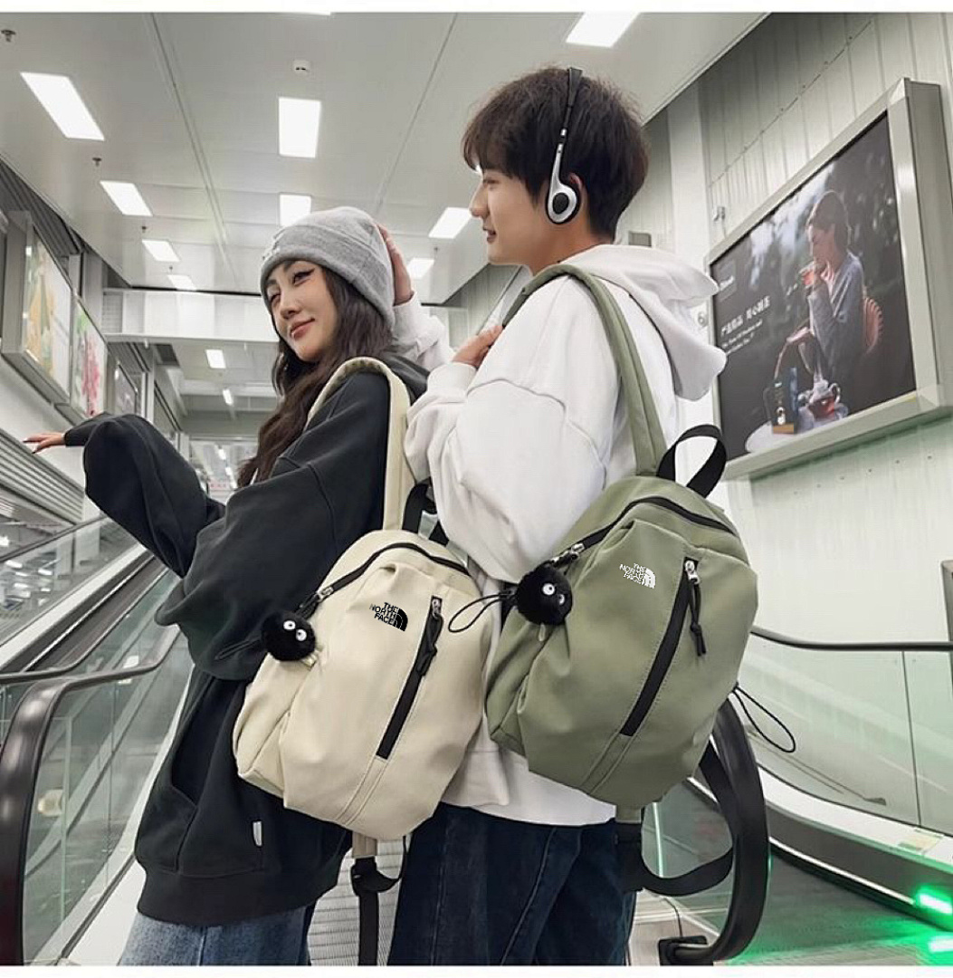 The North Face Vault Backpack · A2874 — תמונה 29