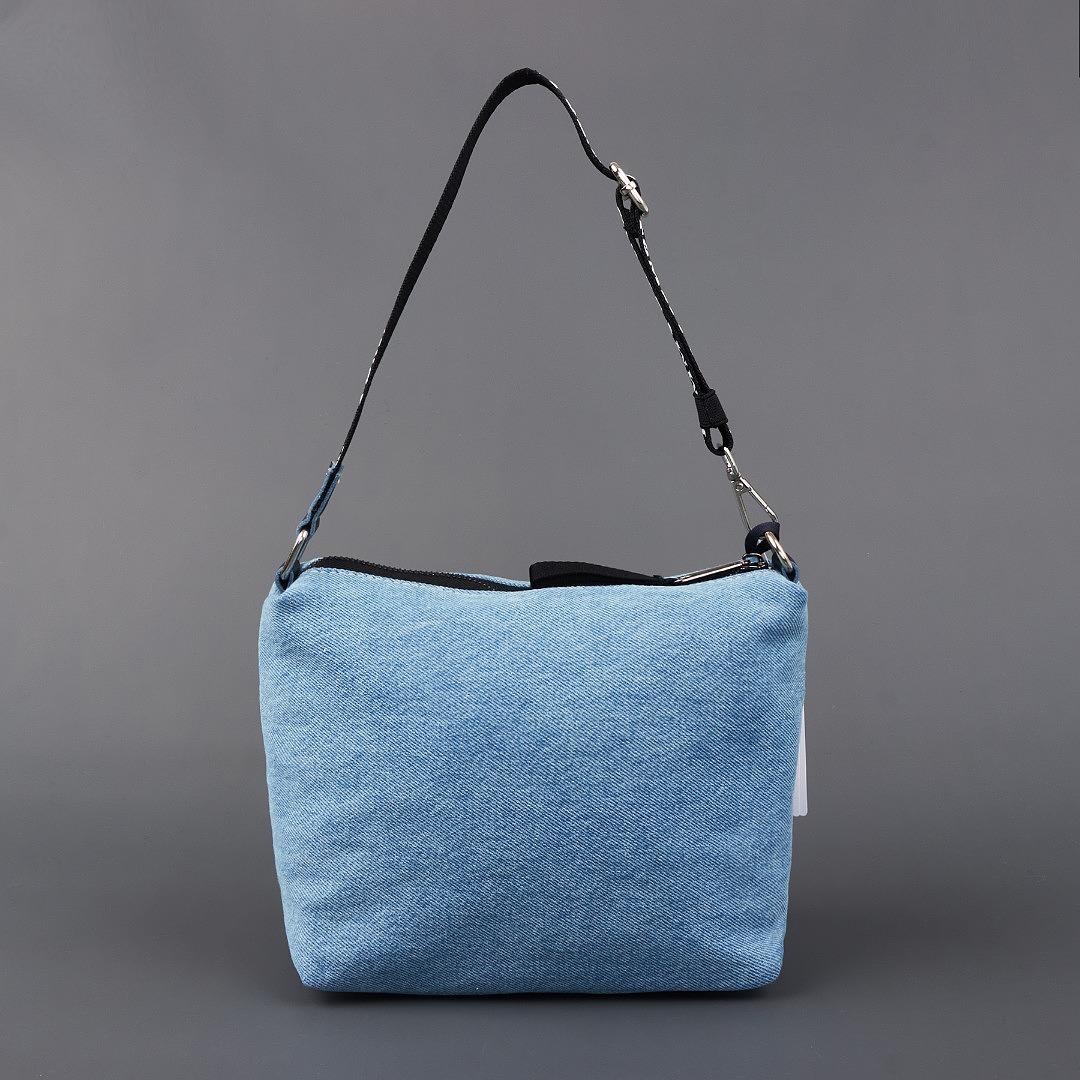 Tommy Hilfiger Tommy Jeans Denim Shoulder Bag · A3469 — תמונה 15