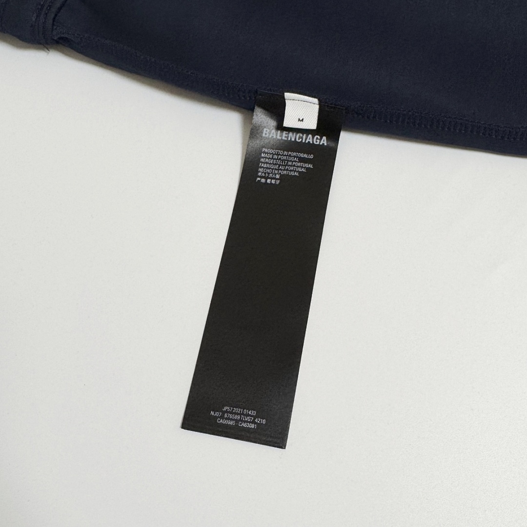 Balenciaga Political Campaign · A2319 — תמונה 3