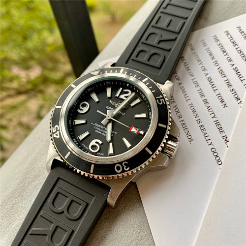 Breitling HE7687