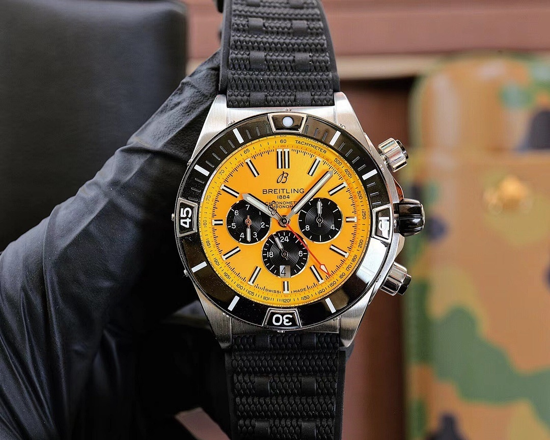 Breitling ZT9818
