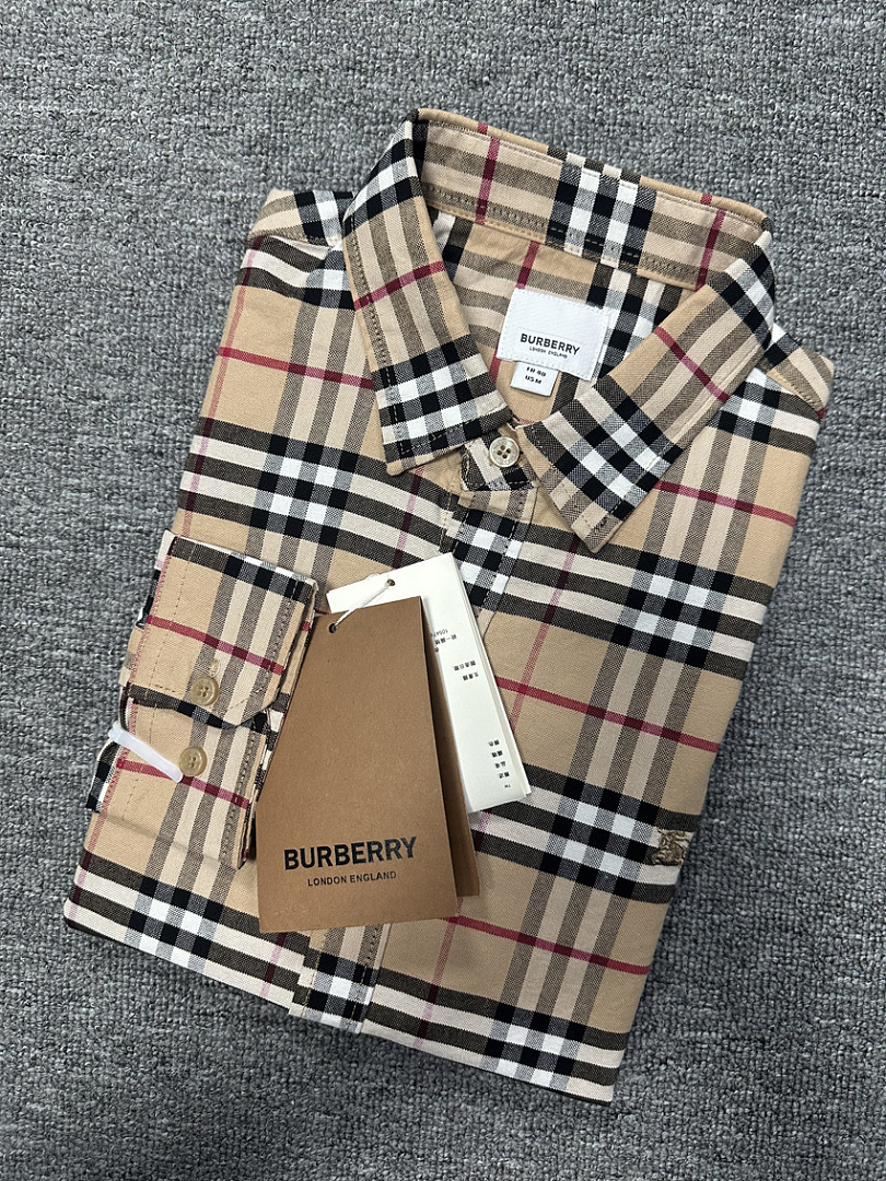 Burberry Classic Fit Check Cotton Shirt · A3040 — תמונה 8