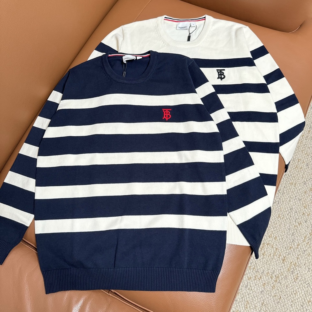 Burberry — סוודר · A3419