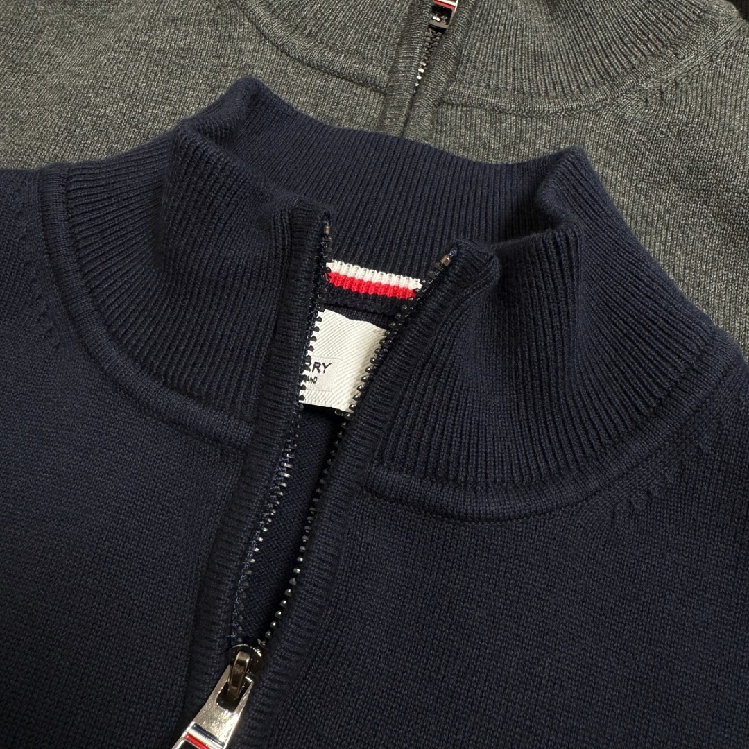 Burberry Half-zip Sweater · A3418 — תמונה 17
