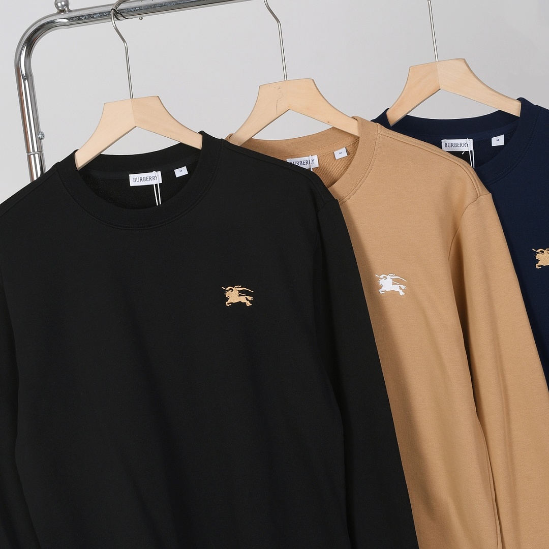 Burberry Logo Cotton Sweatshirt · A3304 — תמונה 26
