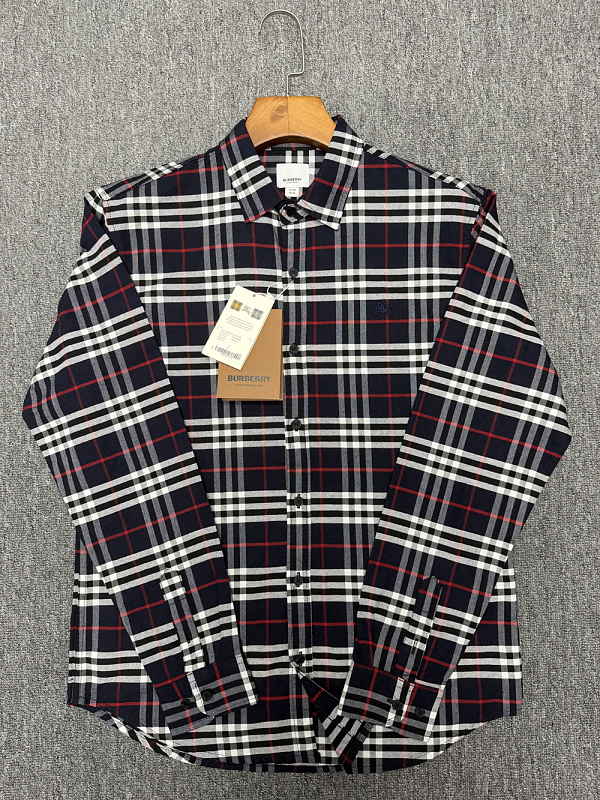 Burberry Simpson Checked Cotton Shirt · A3250 — תמונה 27