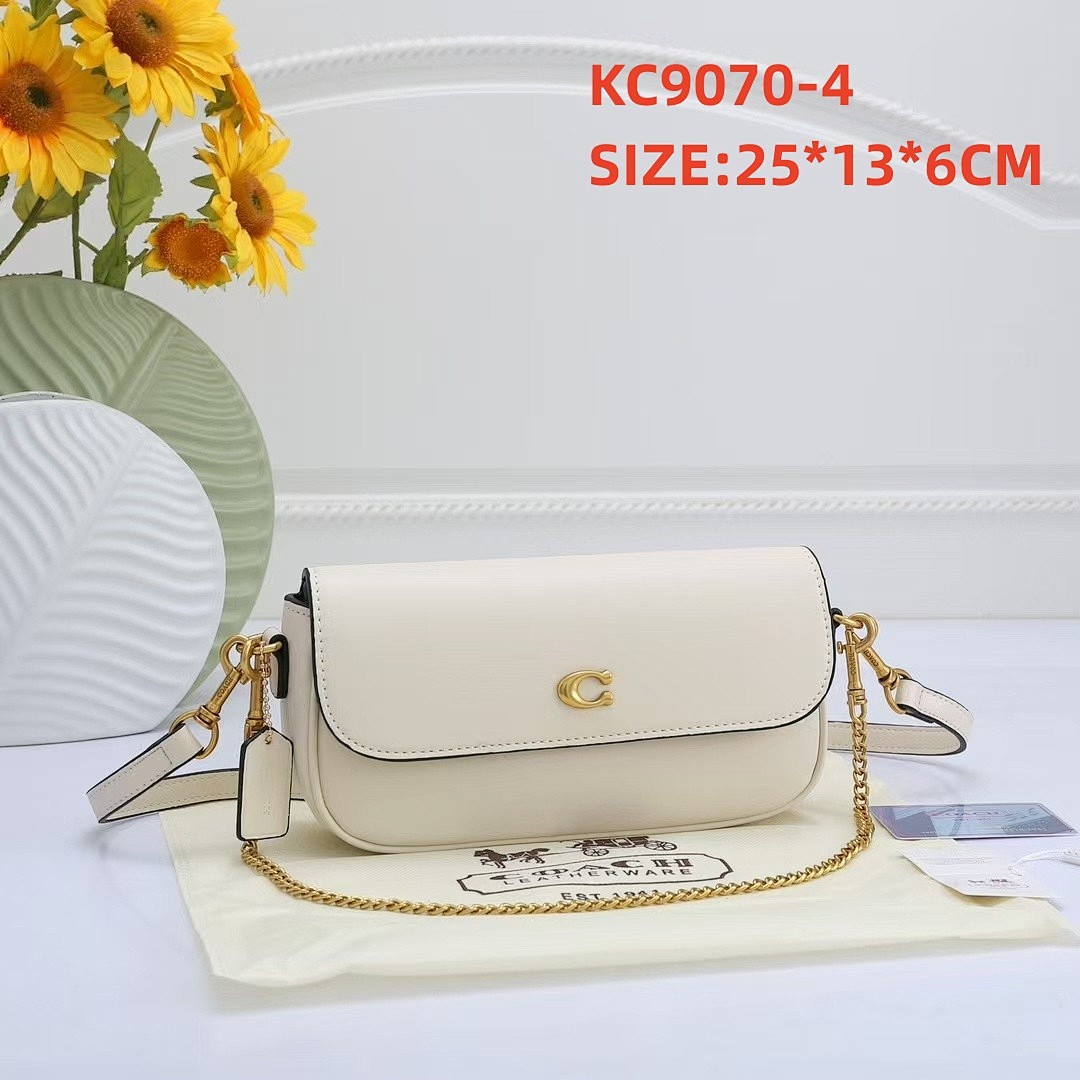 coach KC9070