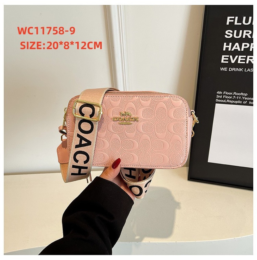 coach WC11758