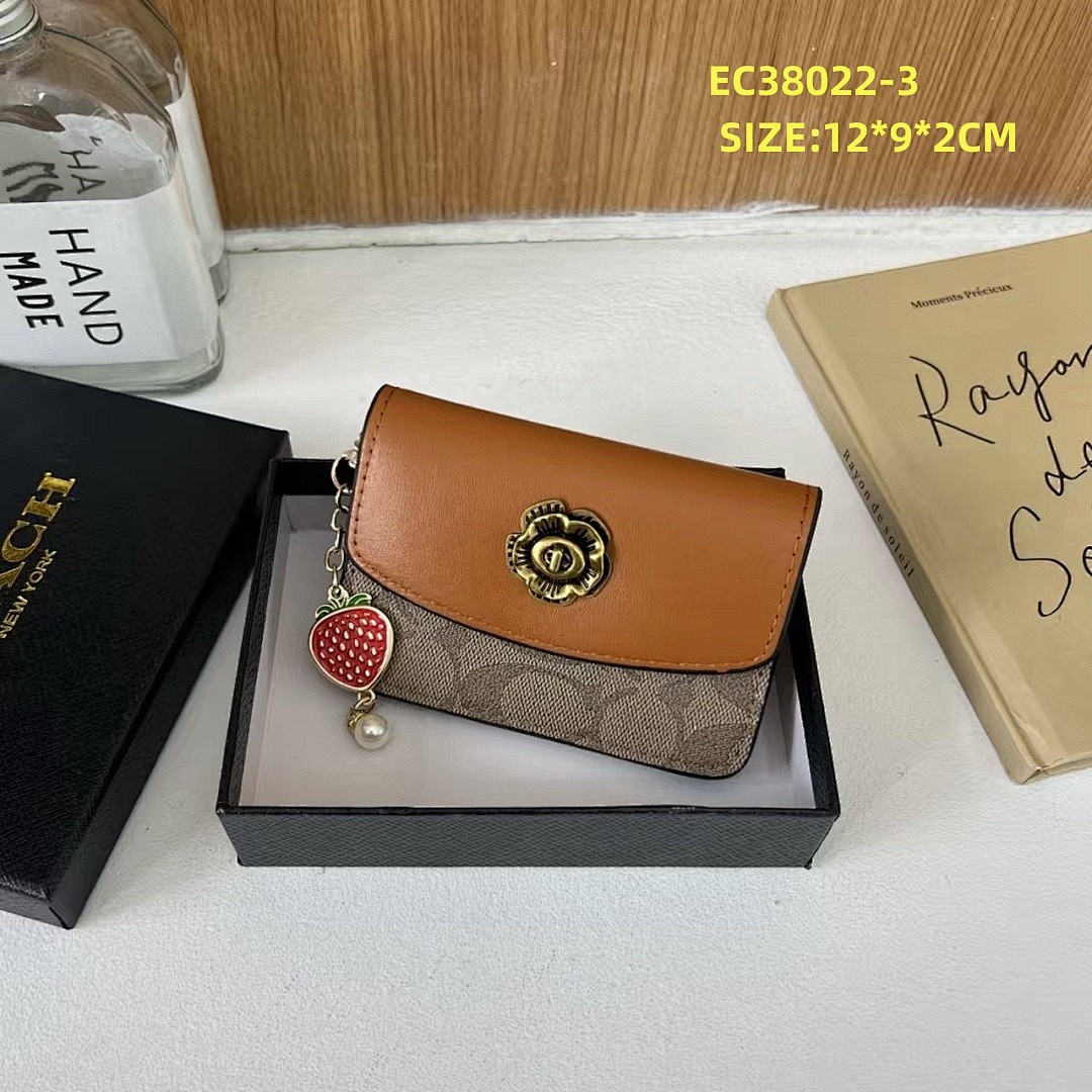 coach EC38022