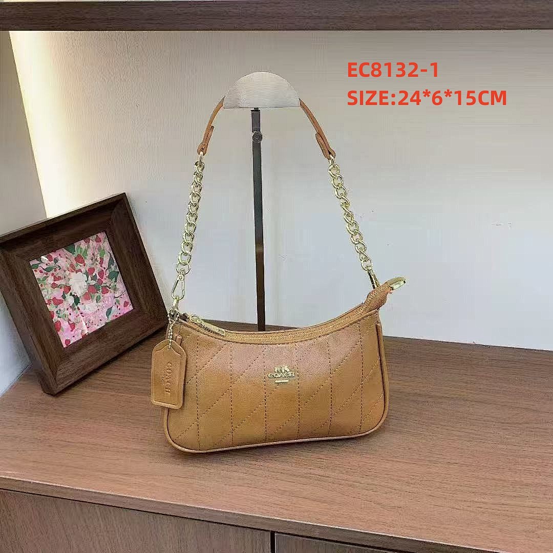 coach EC8132