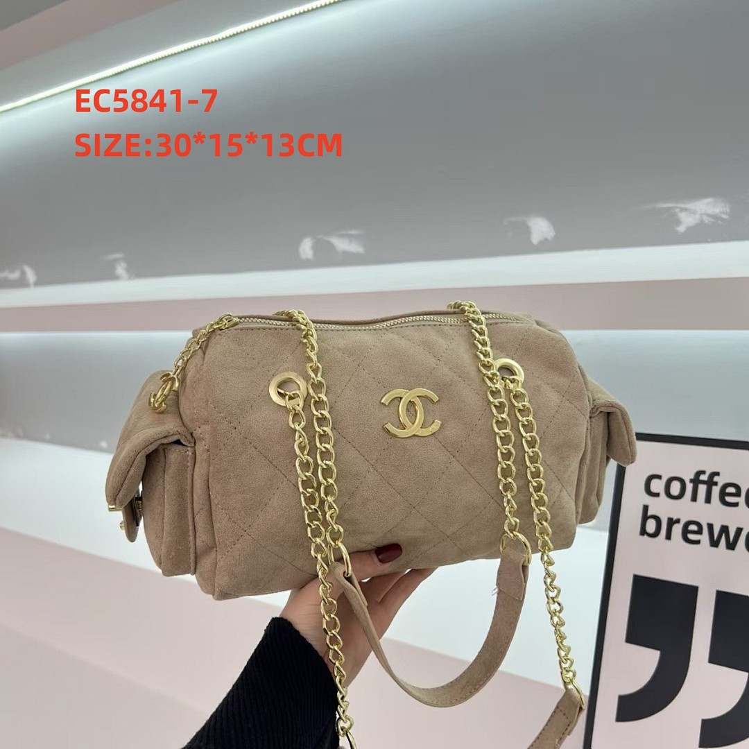 chanel EC5841