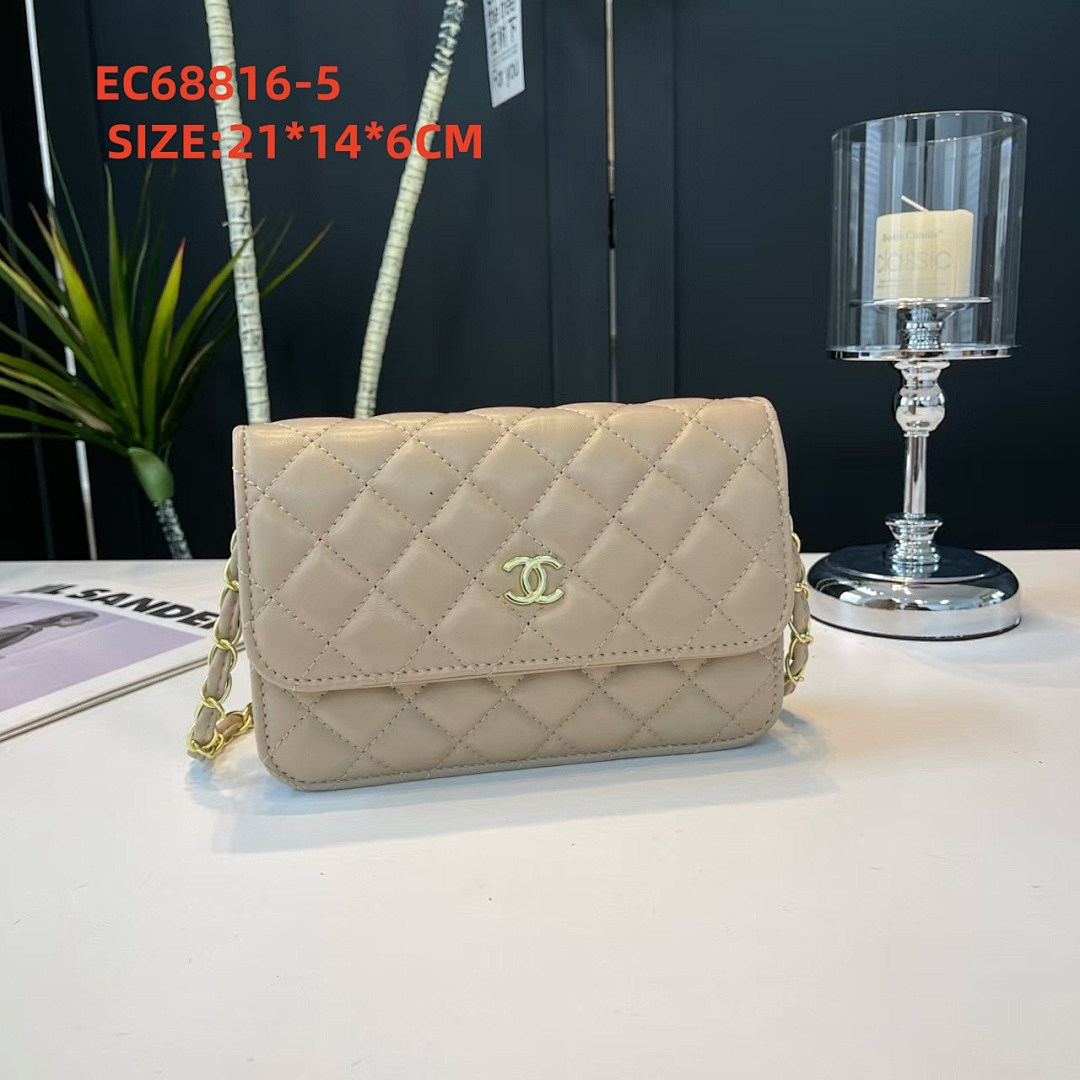 chanel EC68816