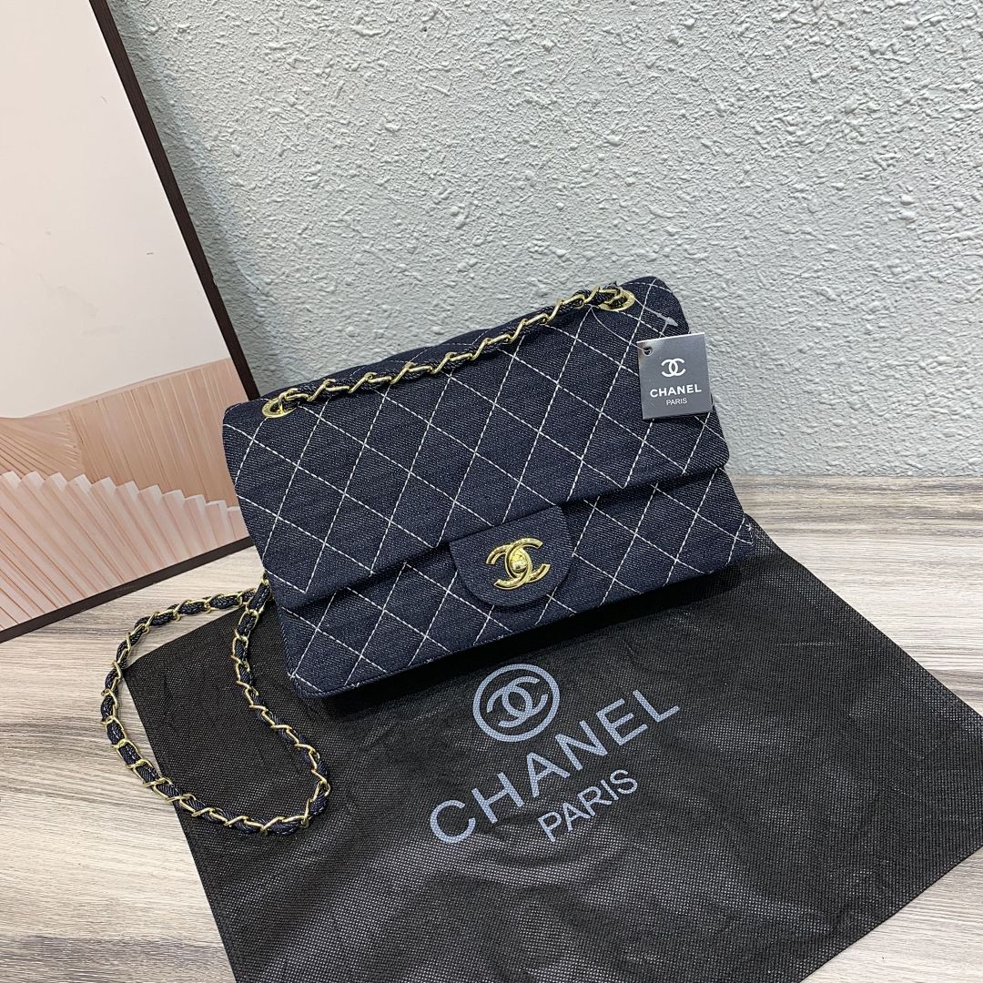 chanel KC1112