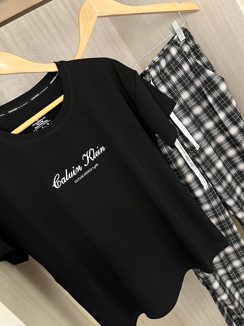 Calvin Klein — סט פיג'מה · A3062 — תמונה 12