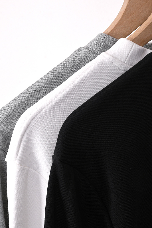 Calvin Klein Monologo Fleece Crewneck Sweatshirt · A3301 — תמונה 45