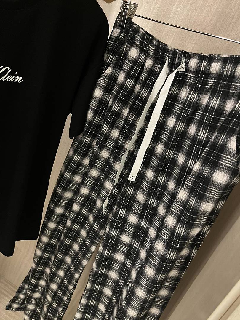 Calvin Klein — סט פיג'מה · A3062 — תמונה 7