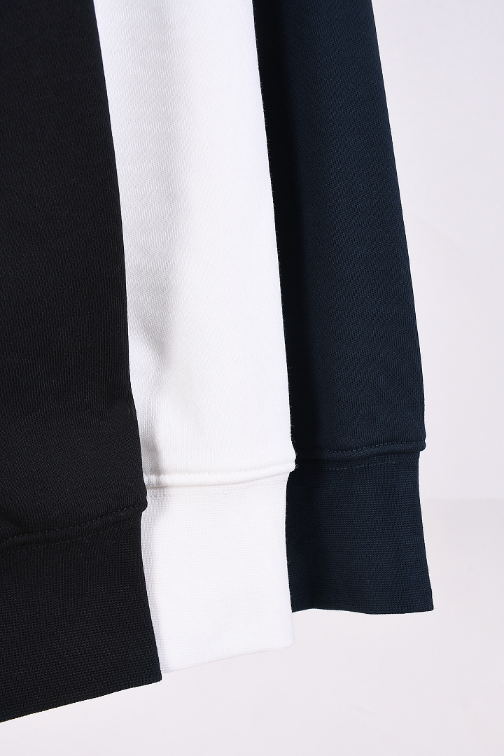 Calvin Klein Logo Reverse Terry Crew Neck · A3350 — תמונה 13