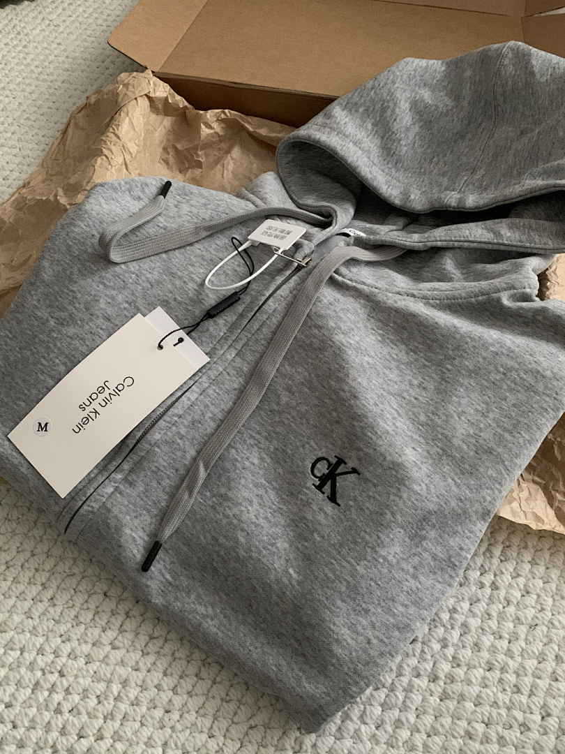 Calvin Klein Premium Terry Relaxed Zip Hoodie · A2783 — תמונה 18