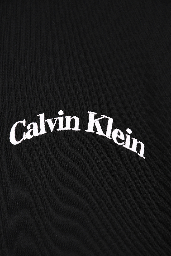Calvin Klein Logo Reverse Terry Crew Neck · A3350 — תמונה 8