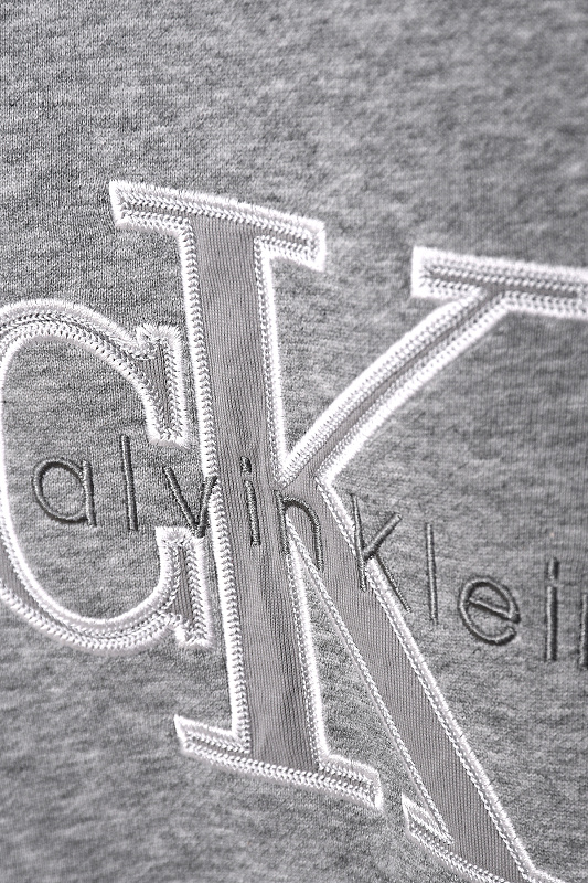 Calvin Klein Monologo Fleece Crewneck Sweatshirt · A3301 — תמונה 39