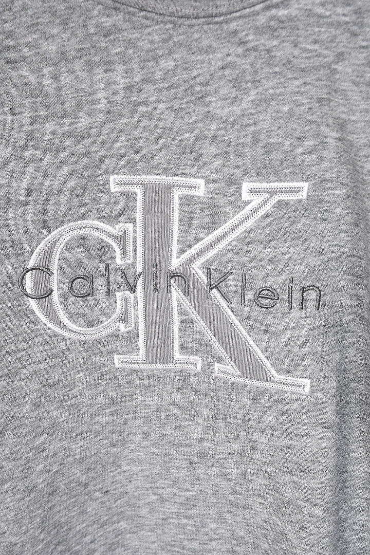 Calvin Klein Monologo Fleece Crewneck Sweatshirt · A3301 — תמונה 40