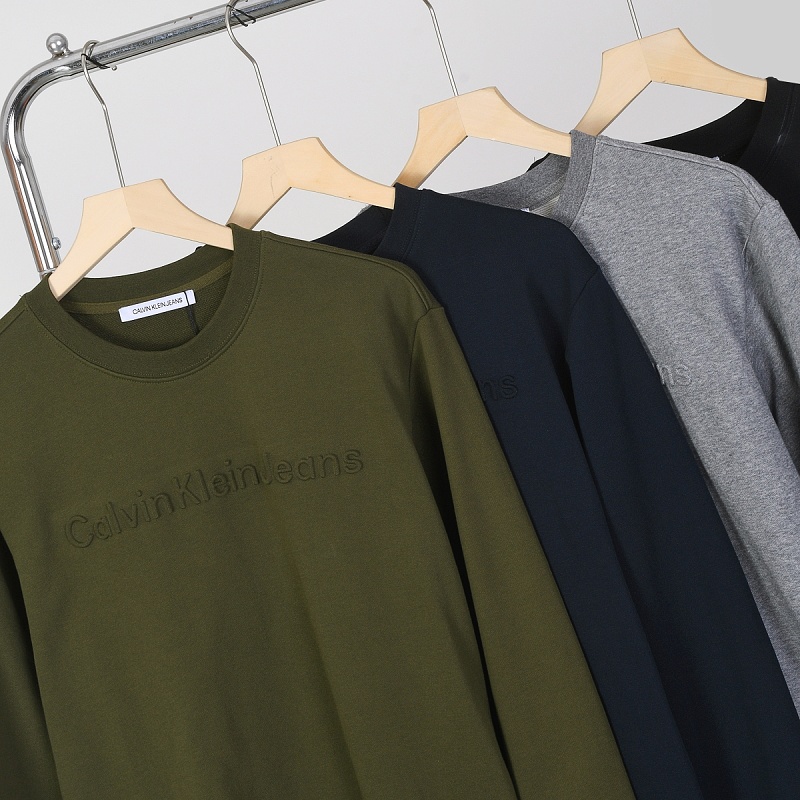 Calvin Klein Monologo Fleece Crewneck Sweatshirt · A3301 — תמונה 21