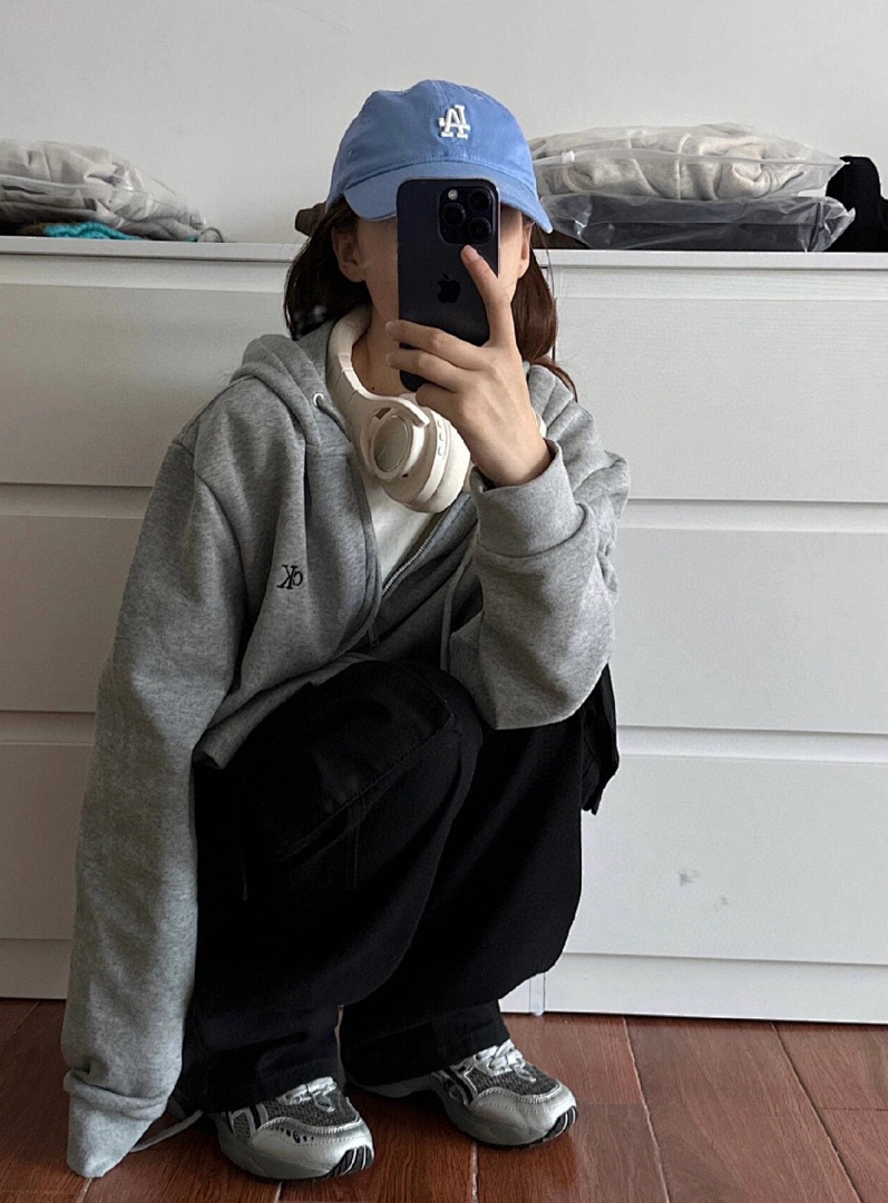 Calvin Klein Premium Terry Relaxed Zip Hoodie · A2783 — תמונה 12
