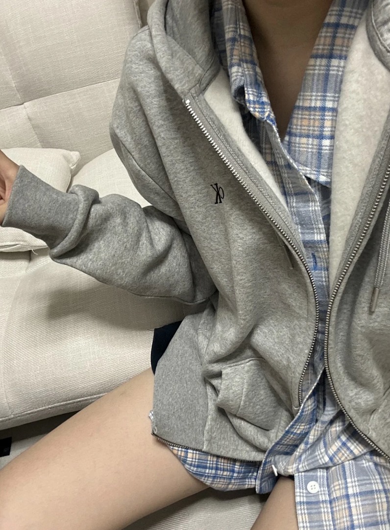 Calvin Klein Premium Terry Relaxed Zip Hoodie · A2783 — תמונה 9
