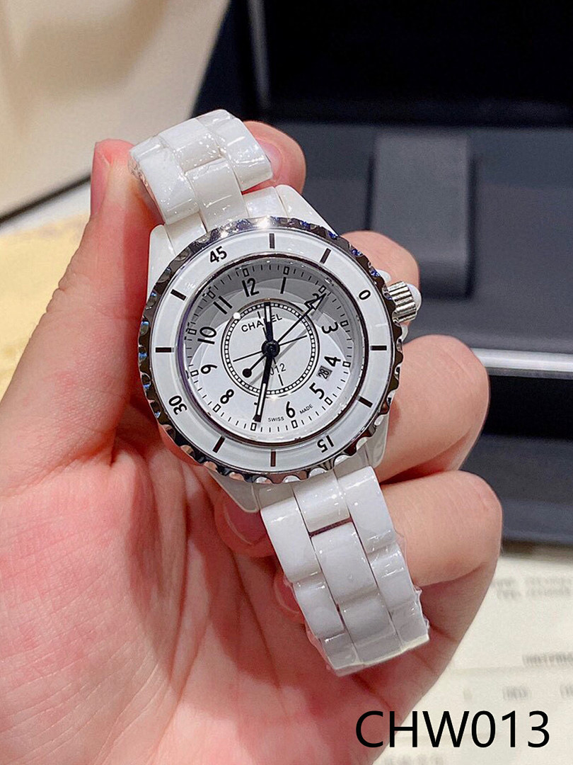 CHW2 Chanel