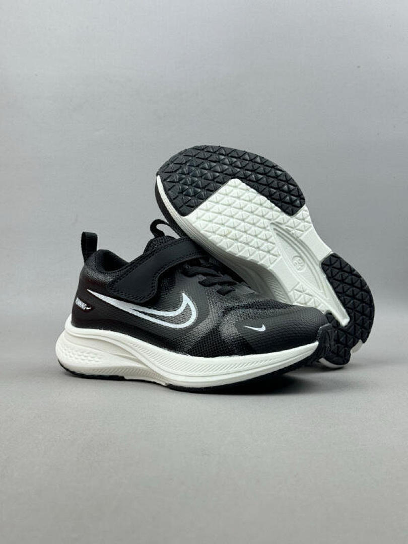 Nike Cosmic Runner · ZT8990 — תמונה 15
