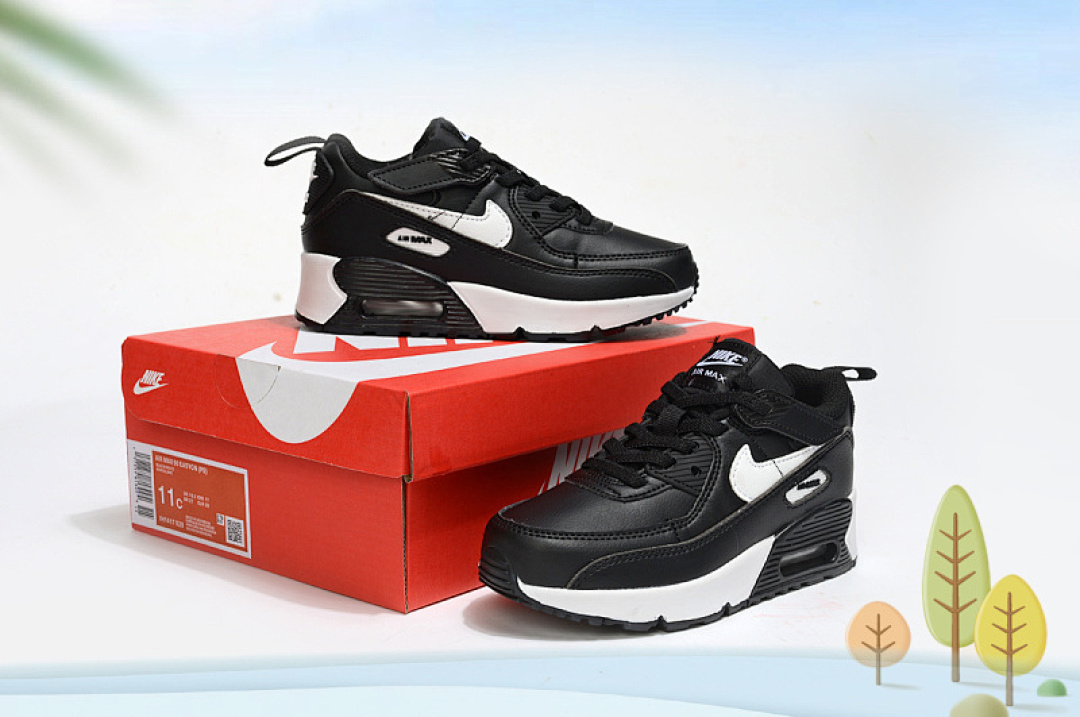 NIKE ZT8949