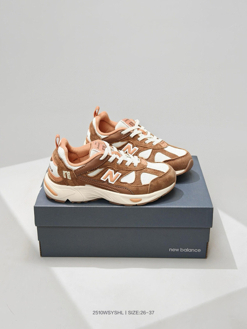 NEW BALANCE ZT8905