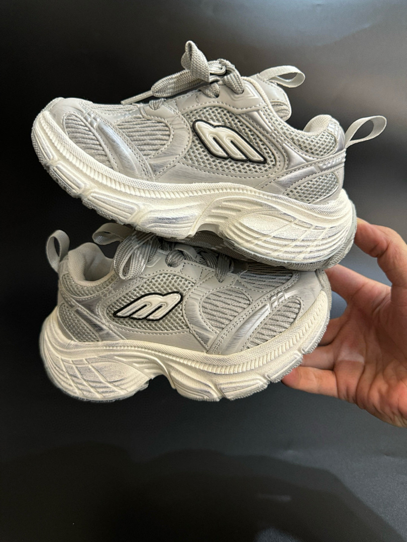 BALENCIAGA ZT8930