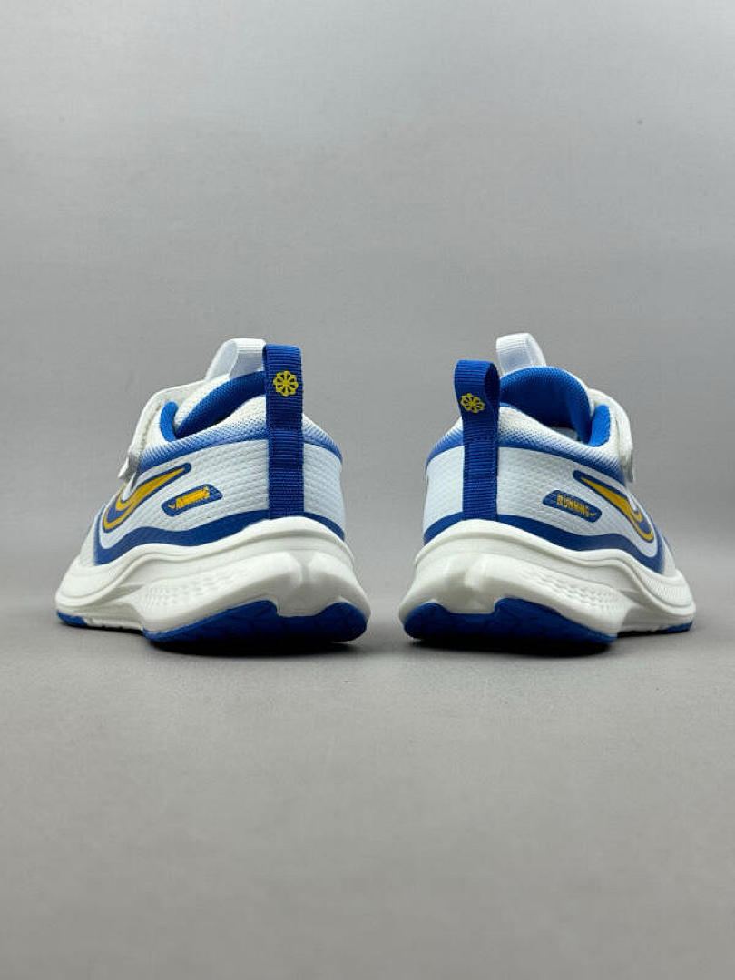 Nike Cosmic Runner · ZT8990 — תמונה 7