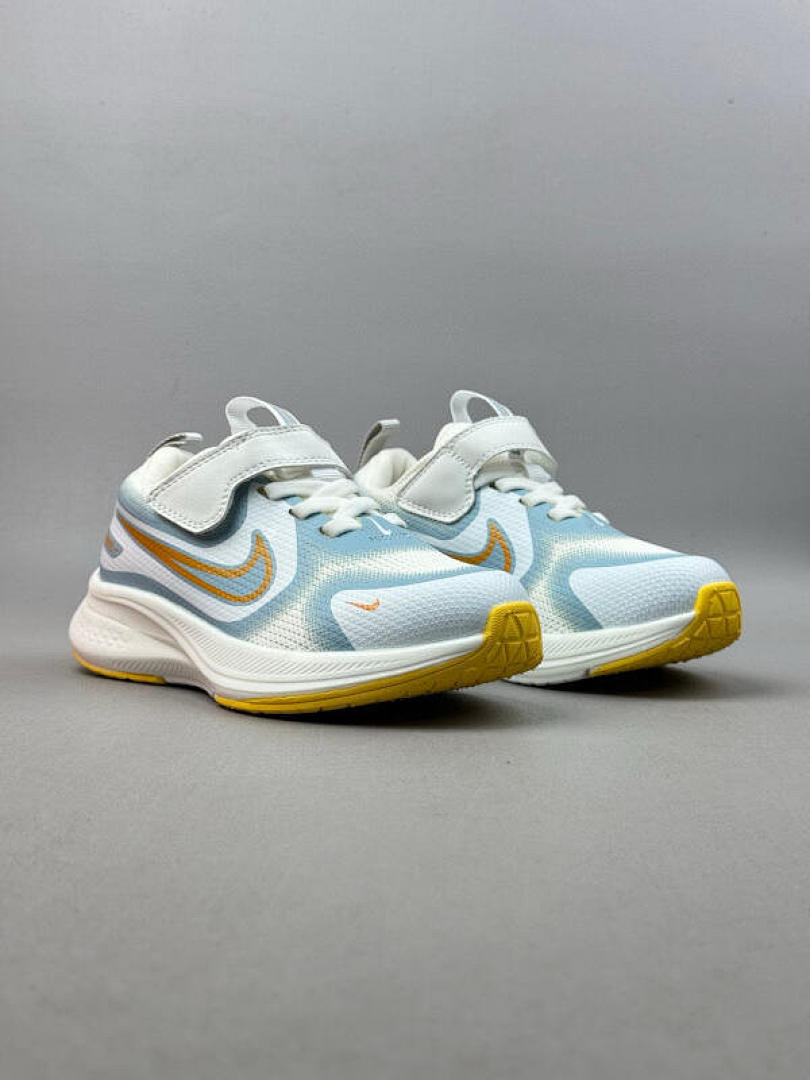 Nike Cosmic Runner · ZT8990 — תמונה 34