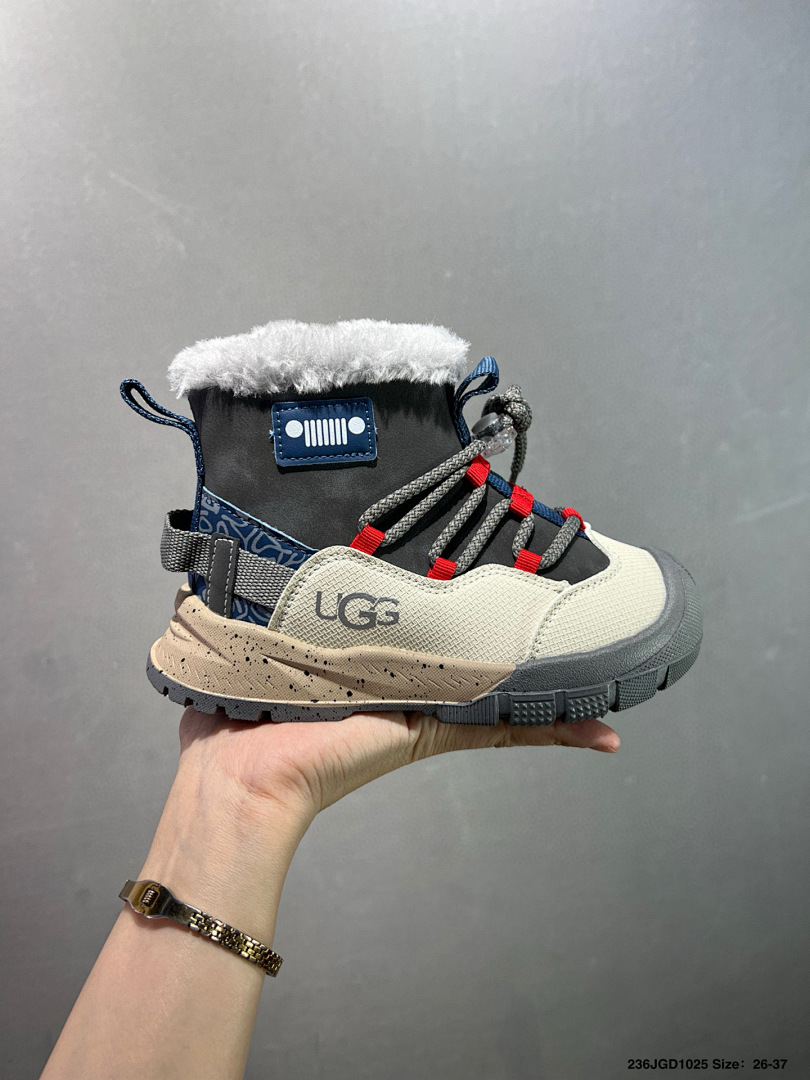 UGG ZT8908