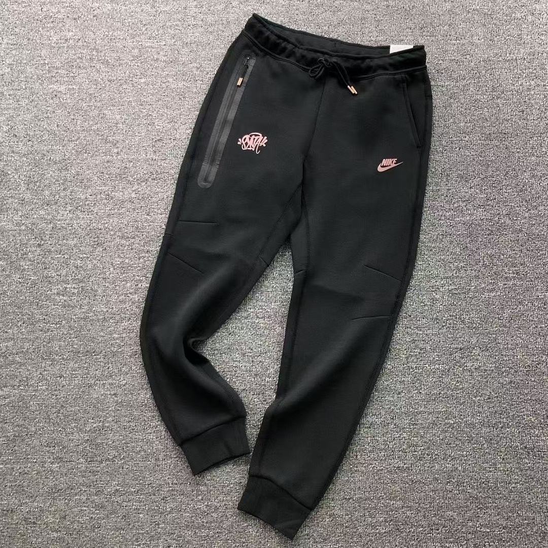 Nike Tech Fleece x Central Cee · ZT14107 — תמונה 4