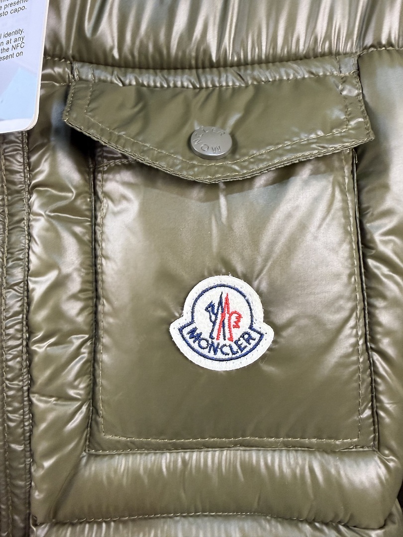 Moncler Montbeliard · ZT14036 — תמונה 42