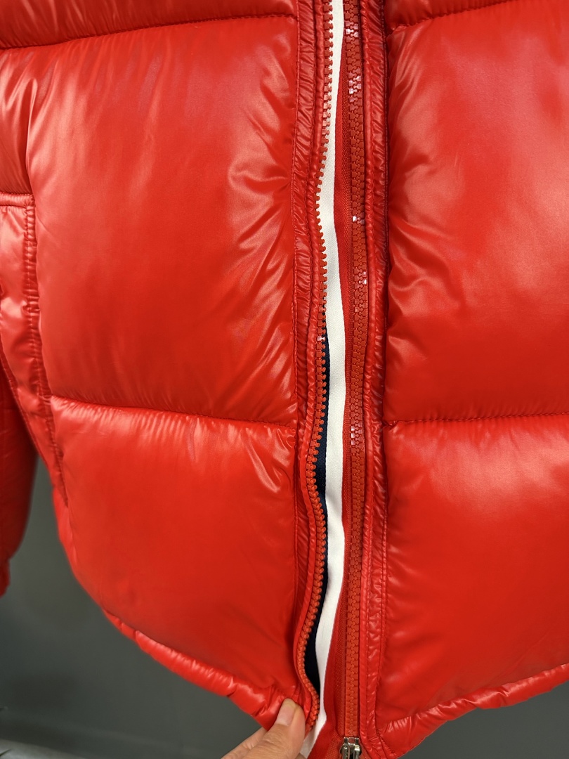 Moncler Montbeliard · ZT14036 — תמונה 52