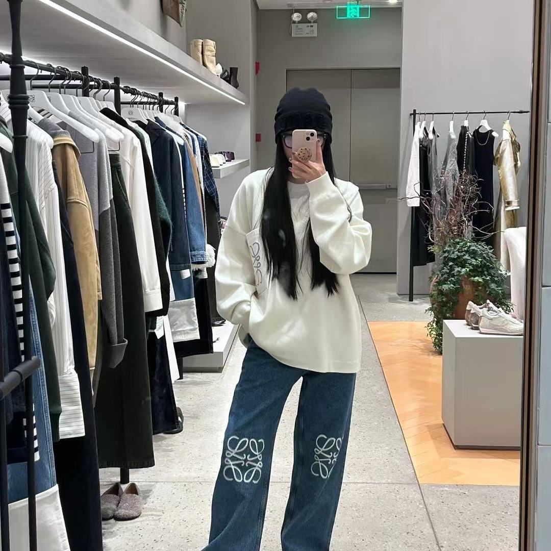 Loewe Anagram Pocket Sweater · ZT13676 — תמונה 9