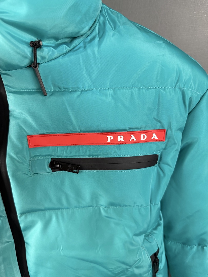 Prada Cropped Technical Re-Nylon Down Jacket · ZT14014 — תמונה 29
