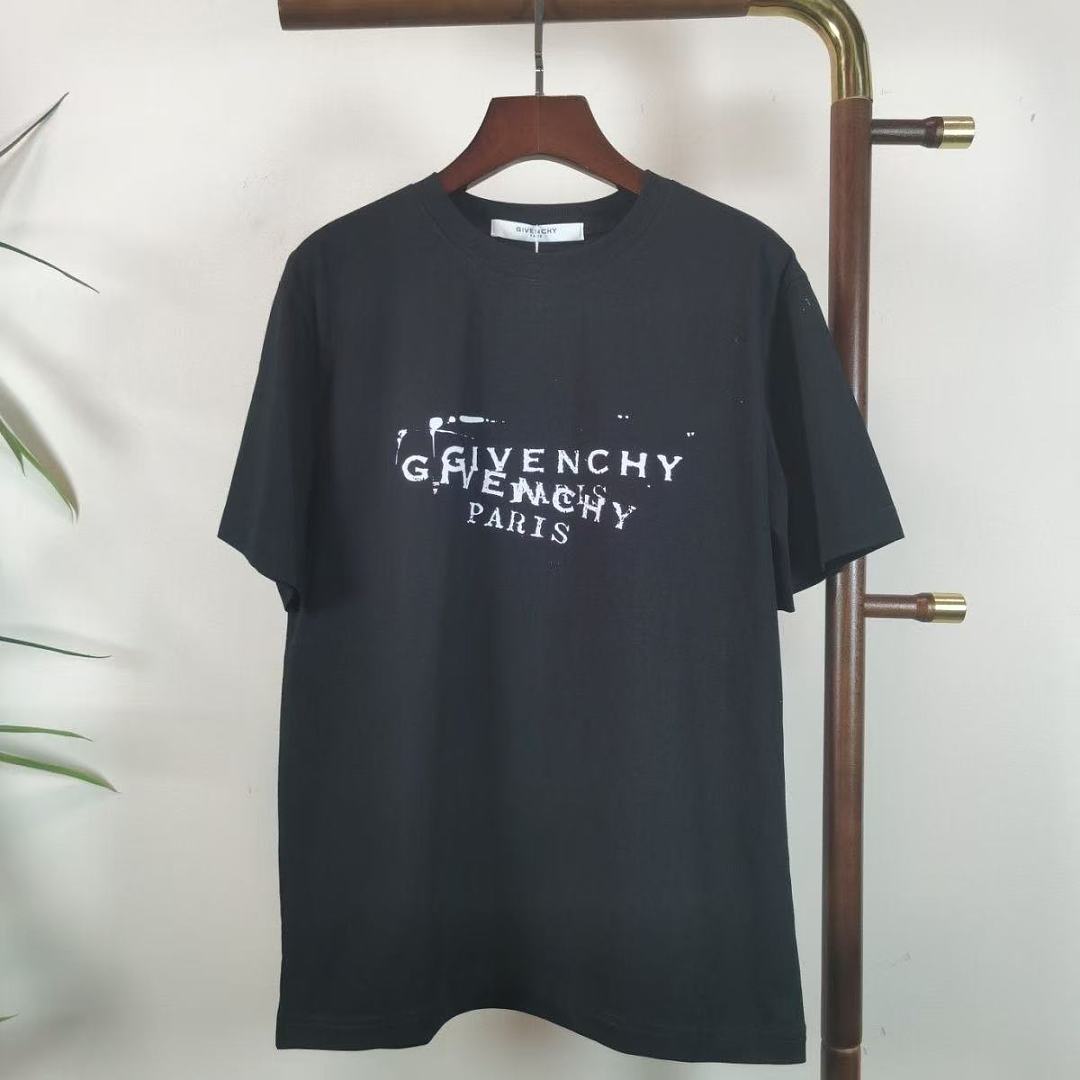 Givenchy ZT12456